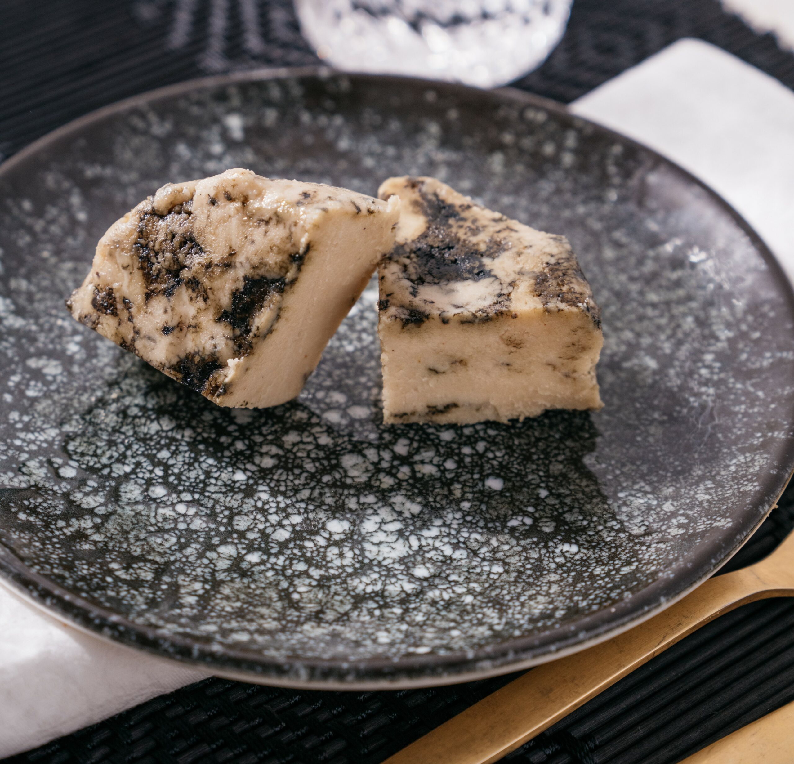 Ques'eso Vegano FORTE AZUL (Mejor producto vegetal 2025) - Imagen 2